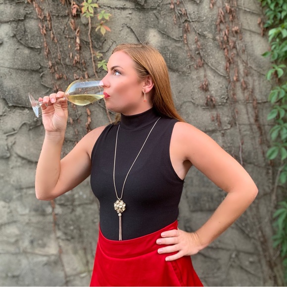 Meet your Posher, Lauren - Picture 7 of 16